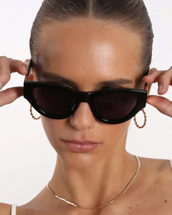 Accessories Billini Banb Eyewear THE CARLA BLACKJET