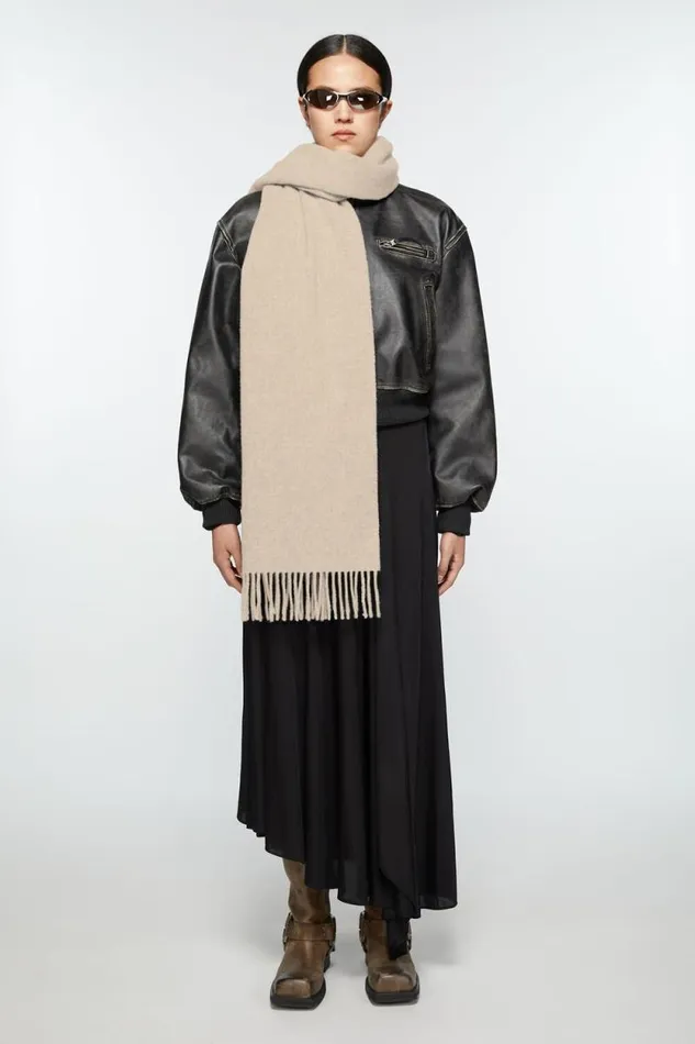 Acne Studios Fringe Wool Scarf Narrow Oatmeal Melange Men Scarves Acne Studios Fringe Wool Scarf Narrow Oatmeal Melange Men Scarves
