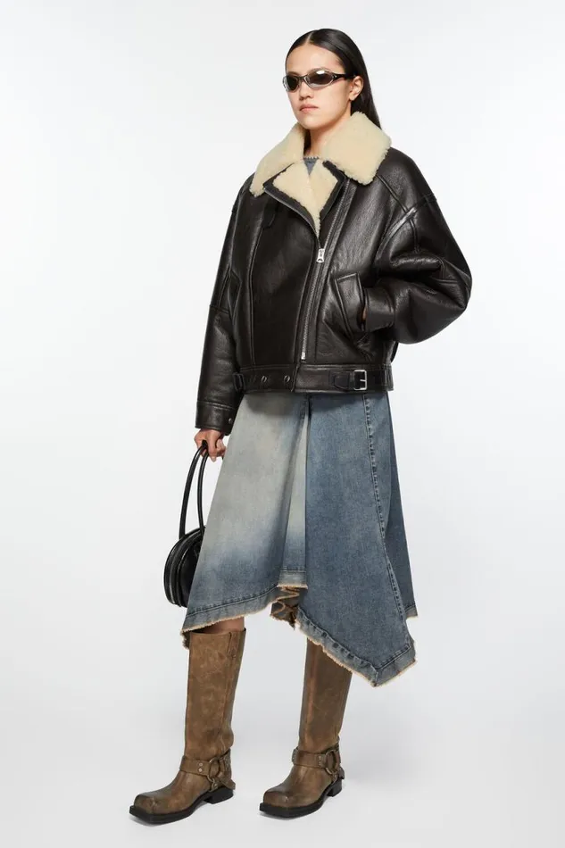 Acne Studios Leather Shearling Jacket Dark Brownbeige Women Outerwear Acne Studios Leather Shearling Jacket Dark Brownbeige Women Outerwear
