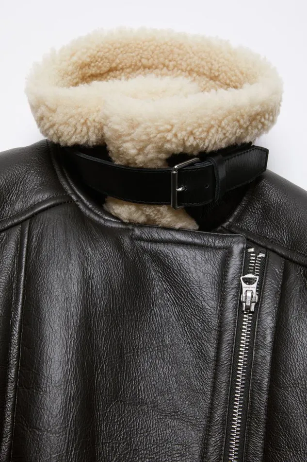 Acne Studios Leather Shearling Jacket Dark Brownbeige Women Outerwear Acne Studios Leather Shearling Jacket Dark Brownbeige Women Outerwear