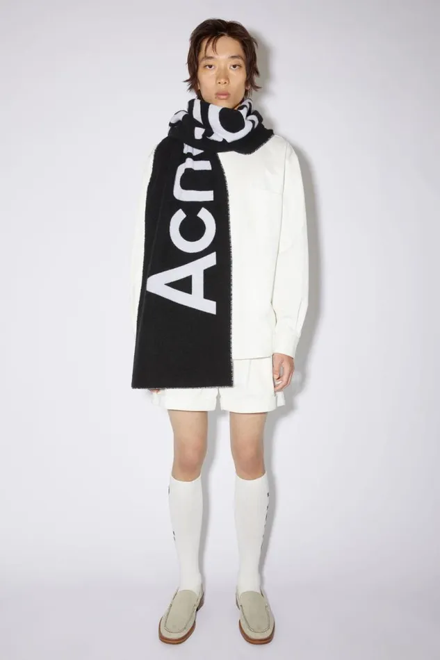 Acne Studios Logo Jacquard Scarf 8211 Narrow Blackwhite Women Scarves Acne Studios Logo Jacquard Scarf 8211 Narrow Blackwhite Women Scarves