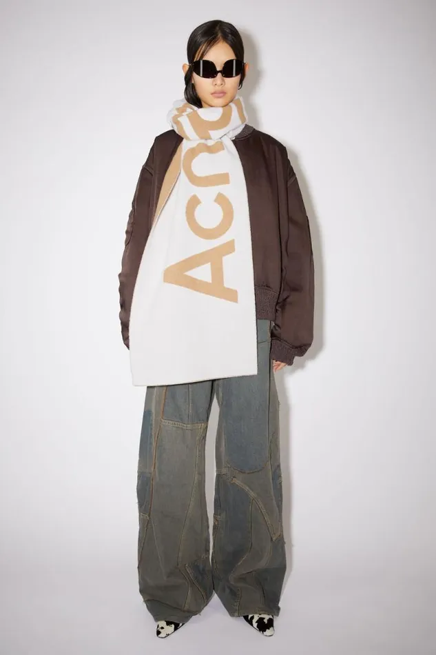 Acne Studios Logo Jacquard Scarf 8211 Narrow Oat Beigecamel Men Scarves Acne Studios Logo Jacquard Scarf 8211 Narrow Oat Beigecamel Men Scarves
