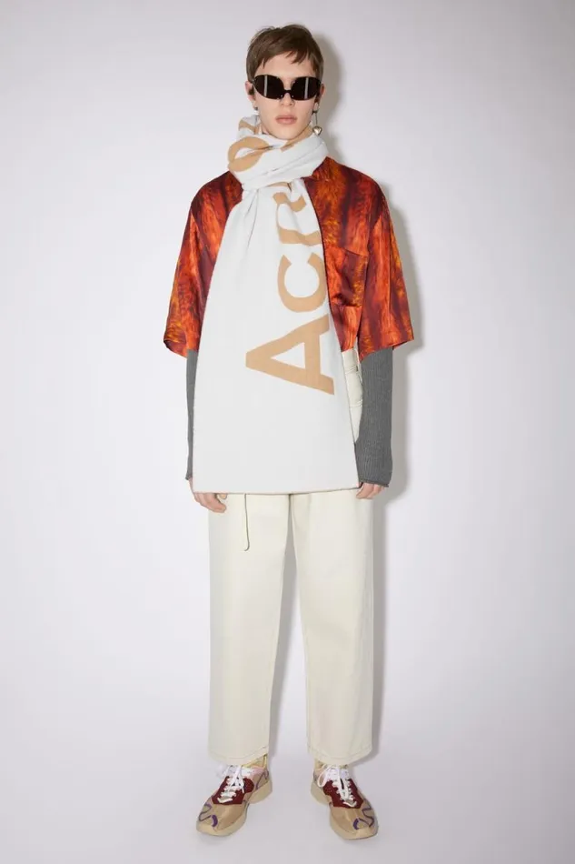 Acne Studios Logo Jacquard Scarf 8211 Narrow Oat Beigecamel Men Scarves Acne Studios Logo Jacquard Scarf 8211 Narrow Oat Beigecamel Men Scarves
