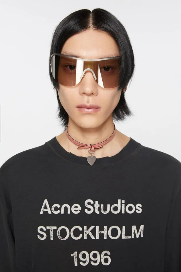 Acne Studios Musubi Charm Necklace Salmon Pink Men Jewellery Acne Studios Musubi Charm Necklace Salmon Pink Men Jewellery