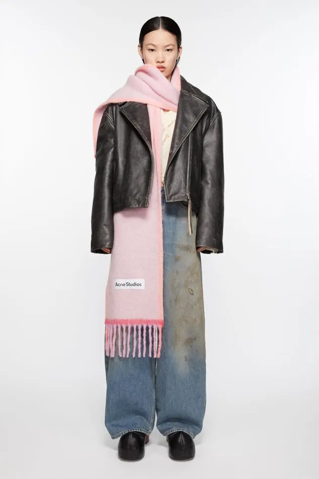 Acne Studios Wool Mohair Scarf 8211 Narrow Pink Men Scarves Acne Studios Wool Mohair Scarf 8211 Narrow Pink Men Scarves