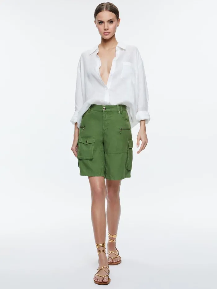 Alice Olivia JAXON SUPER SLOUCHY LONG CARGO SHORT Avocado Women Shorts