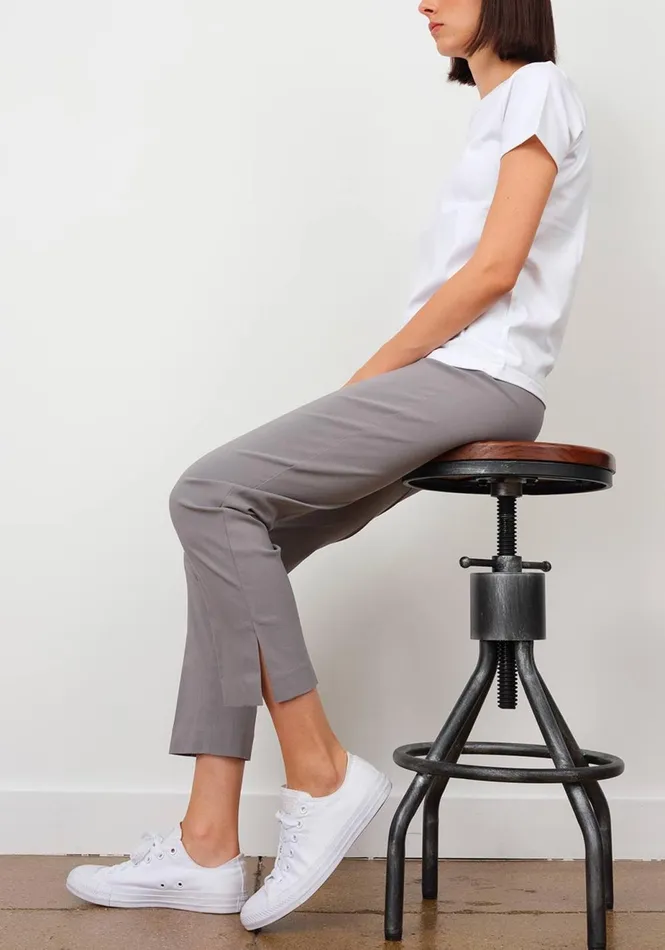 Avenue Montaigne PEGGY Signature Light Grey Women Pants Avenue Montaigne PEGGY Signature Light Grey Women Pants