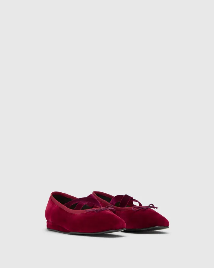 Castaer Gladis243 Granate Women Flats