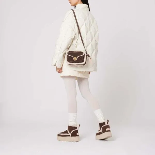 Coccinelle X Inuikii Beat Eco Shearling Small Naturalfondant Women Coccinelle Crossbody Bags Coccinelle X Inuikii Beat Eco Shearling Small Naturalfondant Women Coccinelle Crossbody Bags