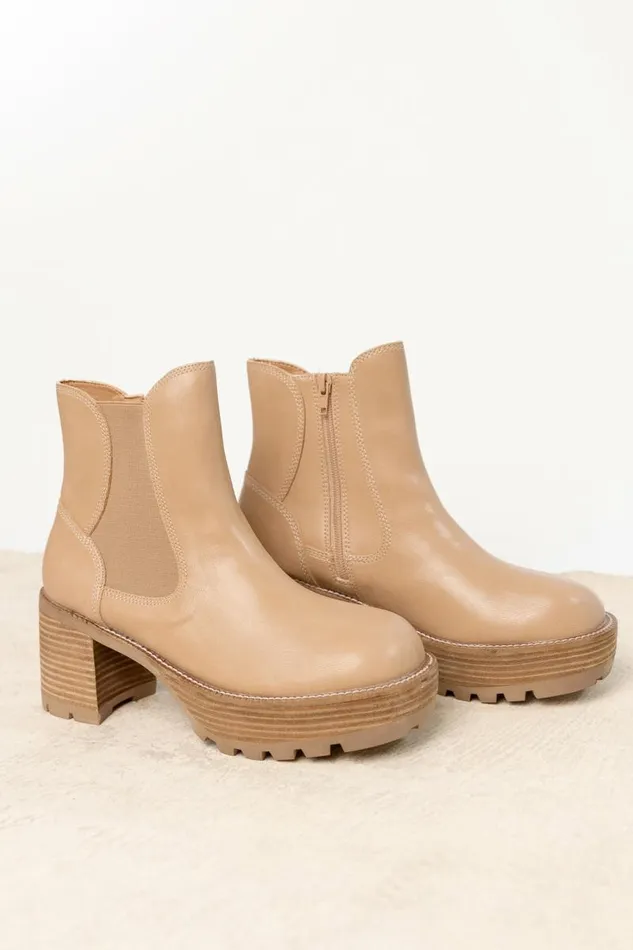 Dorothy Boots In Beige Beige Women Bohme Shoes