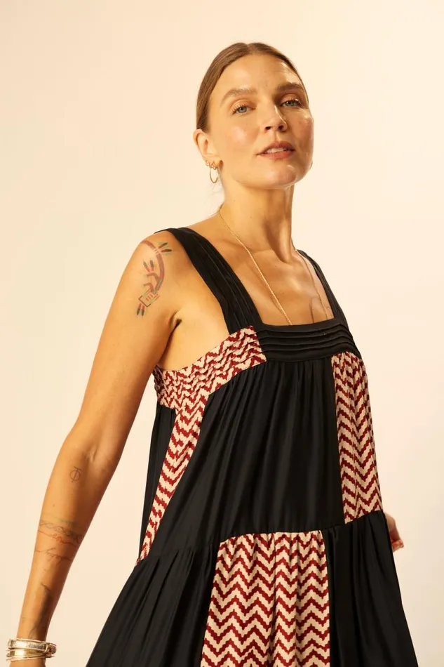 Dresses Shop Natalie Martin JASMINE MAXI Block Zigzag Noire