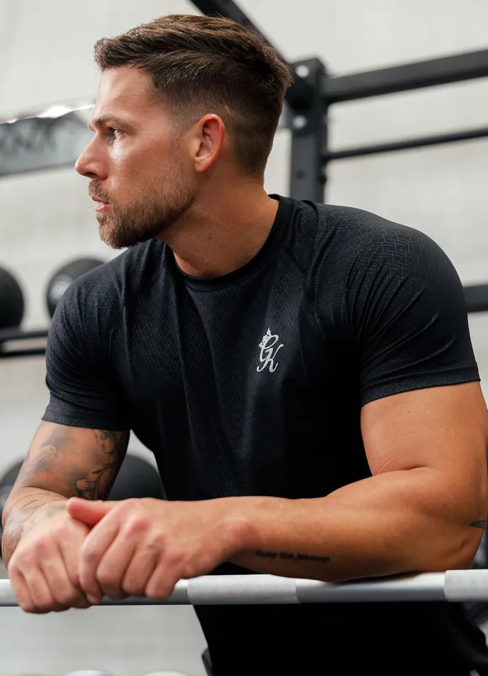 Gym King Gymwear Men Debossed Energy Tee Black