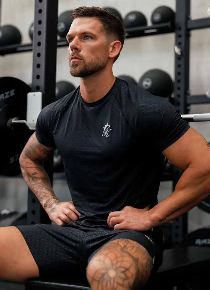 Gym King Gymwear Men Debossed Energy Tee Black