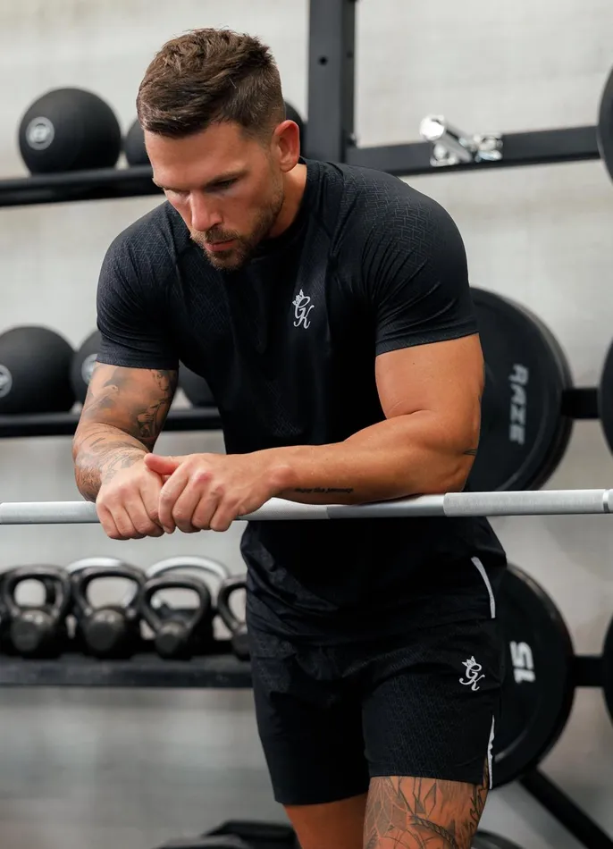 Gym King Gymwear Men Debossed Energy Tee Black