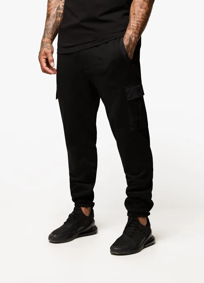 Gym King Tracksuit Bottoms Men Eclipse Cargo Pant 8211 Black