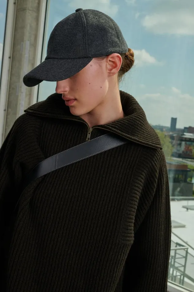 Hats Women Soeur SERENA CAP Dark Grey