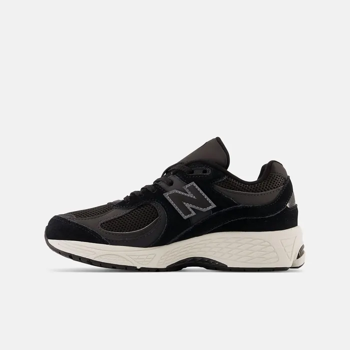 Kids 2002 Black With Phantom New Balance Size 35 8211 7 Kids 2002 Black With Phantom New Balance Size 35 8211 7