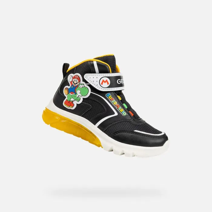 Kids Geox Sneakers CIBERDRON JUNIOR BlackYellow Nintendo 8211 Supermario Blackyellow