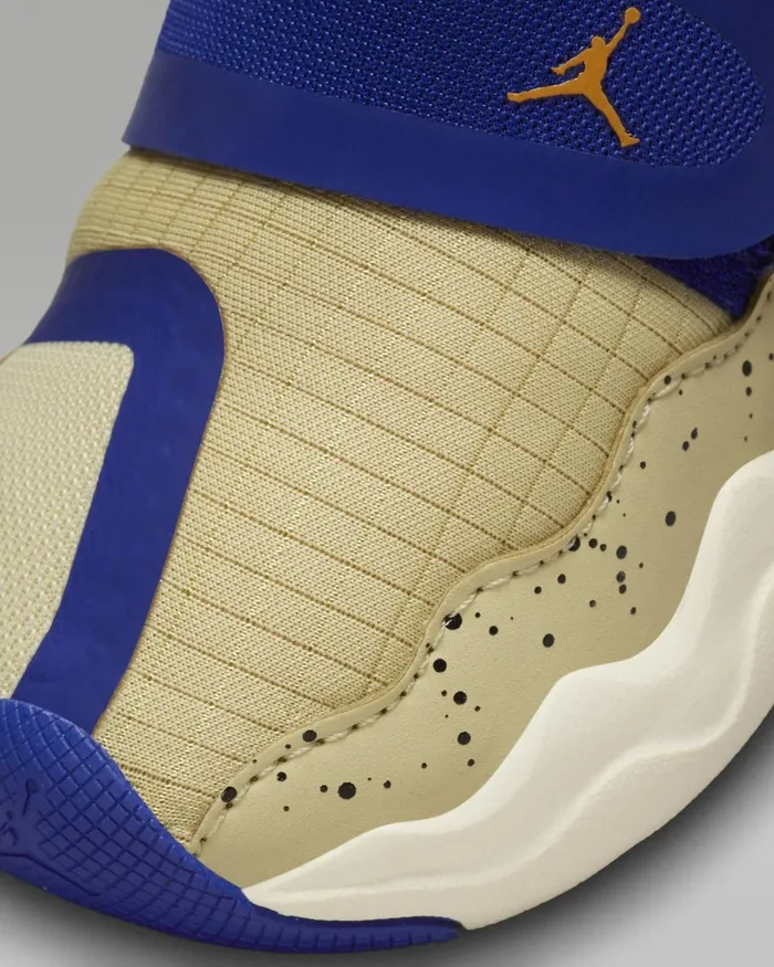 Kids Nike Jordan Jordan 237 SE Team Goldradiant Bluevoltvivid Orange