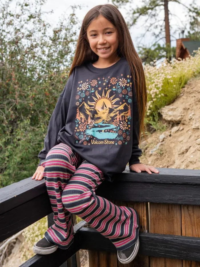 Kids TShirts and Tanks Volcom Girls Werkin Doubles Long Sleeve Shirt 8211 Vintage Black Kids TShirts and Tanks Volcom Girls Werkin Doubles Long Sleeve Shirt 8211 Vintage Black