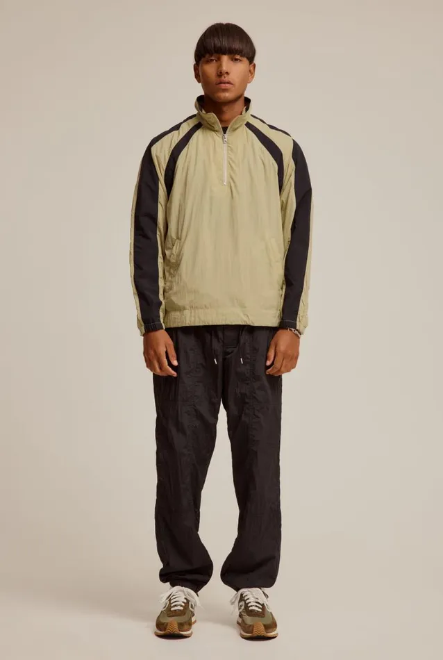 Man Venroy Jackets Panelled Nylon Quarter Zip