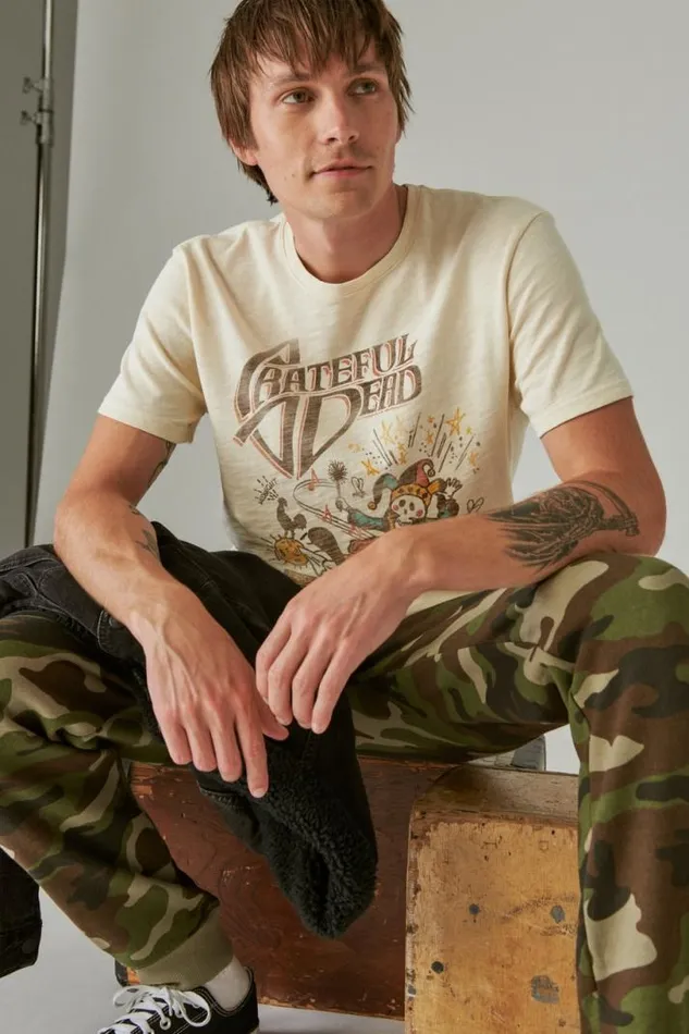 Men Lucky Brand Graphic Tees Grateful Dead Jester Parchment