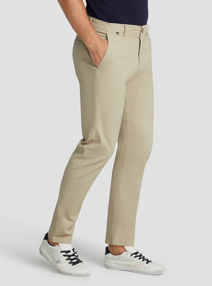 Men Pants and Shorts GUESS Hazel James Chino Pants Men Pants and Shorts GUESS Hazel James Chino Pants