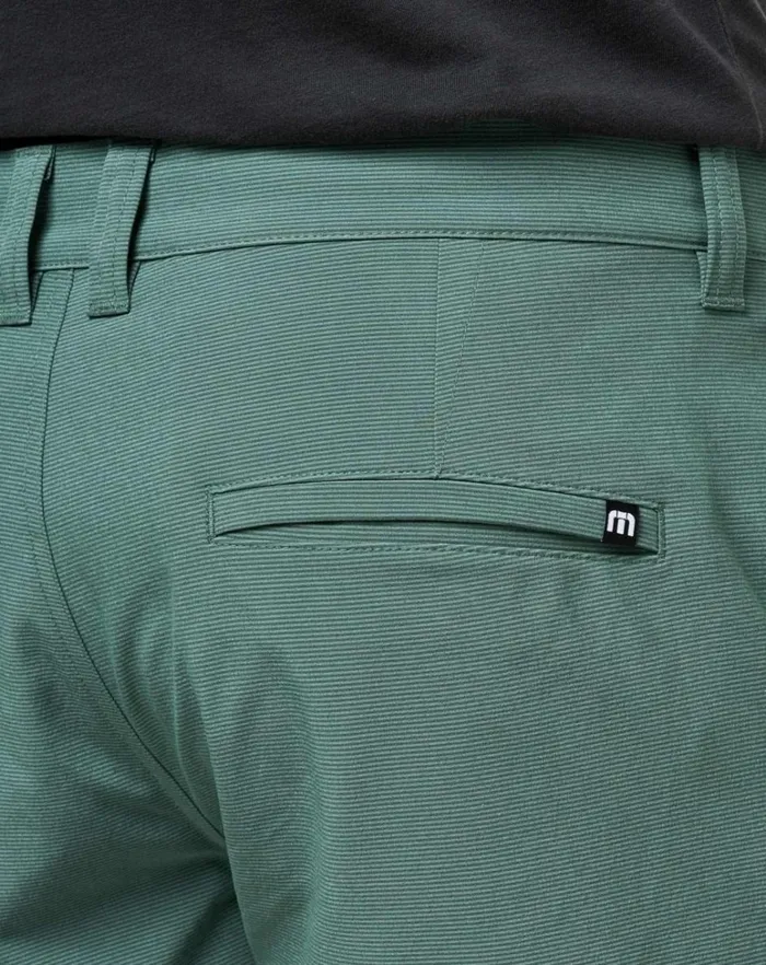 Men Shorts TravisMathew BAGGAGE CLAIM SHORT 7IN Balsam Green Men Shorts TravisMathew BAGGAGE CLAIM SHORT 7IN Balsam Green