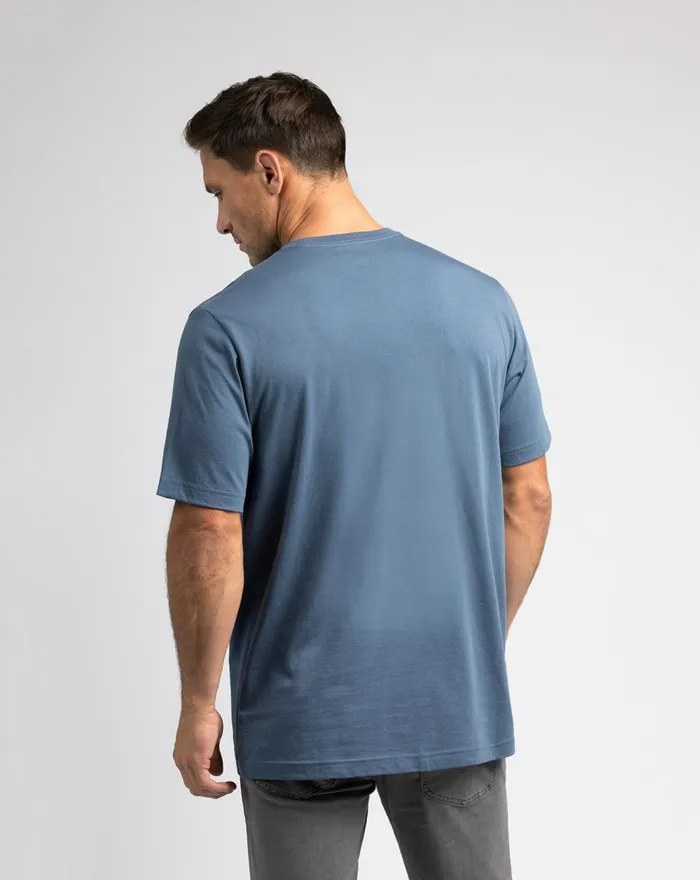 Men Tees TravisMathew STRAIGHT UP TEE Vintage Indigo Men Tees TravisMathew STRAIGHT UP TEE Vintage Indigo