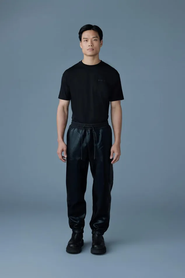 Pants and Shorts Men Mackage MARVINM Metallic Double Face Jersey Sweatpants Gold Pants and Shorts Men Mackage MARVINM Metallic Double Face Jersey Sweatpants Gold