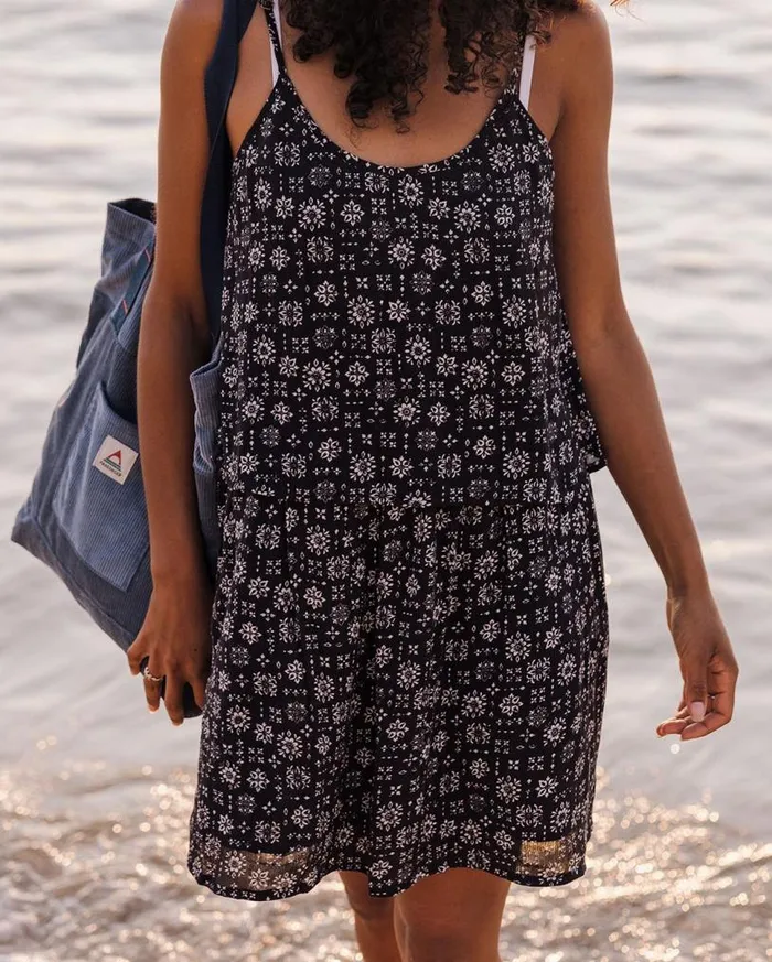 Passenger Clothing Floaty Layered Dress Simple Tile Faded Black Women Dresses and Skirts