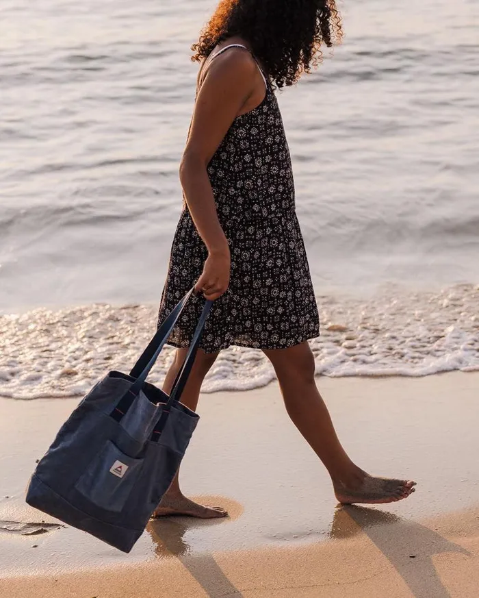 Passenger Clothing Floaty Layered Dress Simple Tile Faded Black Women Dresses and Skirts