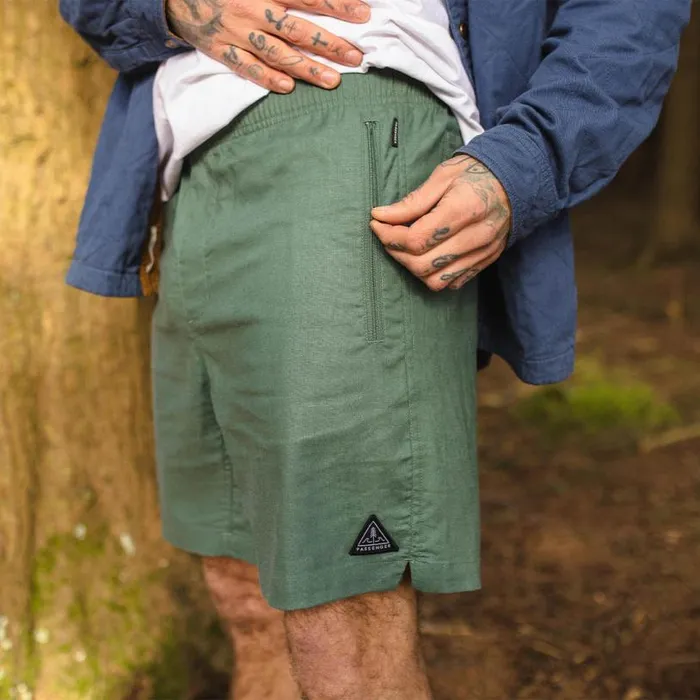 Passenger Clothing Traveller All Purpose Shorts Leaf Green Men Shorts