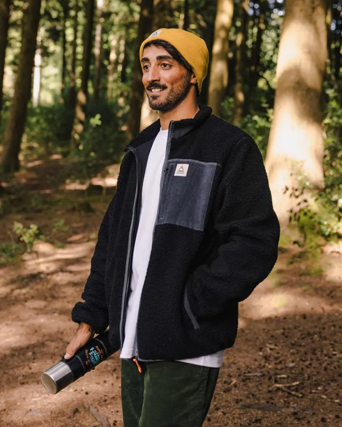 Passenger Clothing Trekker Recycled DeepPile Sherpa Fleece Black Men Fleece