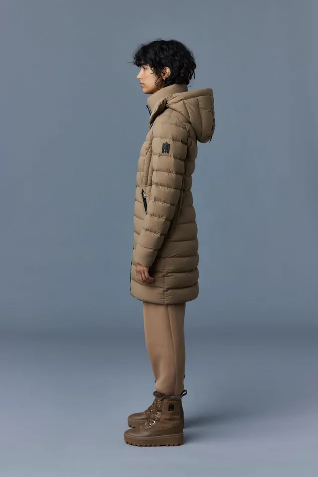 Puffers Women Mackage FARREN Agile360 Down Coat With Removable Hood Black Puffers Women Mackage FARREN Agile360 Down Coat With Removable Hood Black
