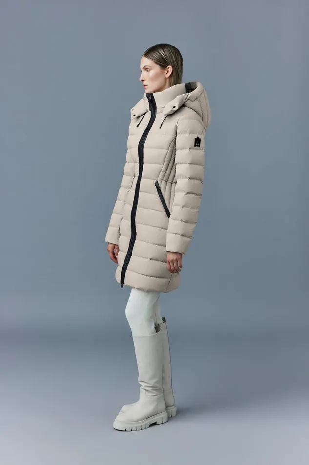 Puffers Women Mackage FARREN Agile360 Down Coat With Removable Hood Black Puffers Women Mackage FARREN Agile360 Down Coat With Removable Hood Black