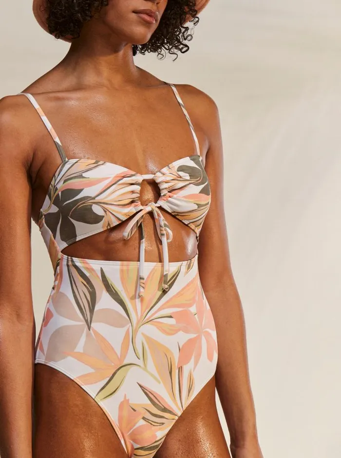 Roxy One Pieces Printed Beach Classics OnePiece Swimsuit Bright White Subtly Salty Flat 8211 Women Roxy One Pieces Printed Beach Classics OnePiece Swimsuit Bright White Subtly Salty Flat 8211 Women