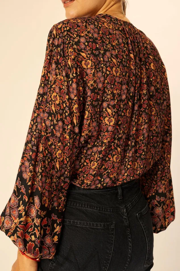 Tops Shop Natalie Martin AMELIA TOP Petite Fleur Noire