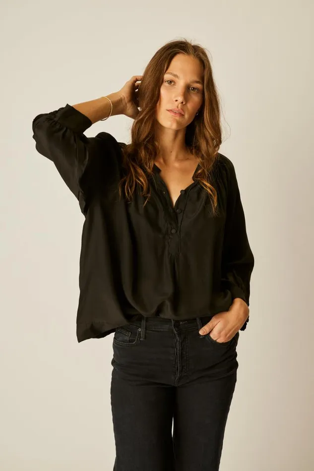 Tops Shop Natalie Martin REMY TOP Black Silk
