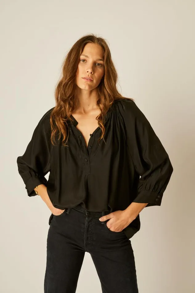 Tops Shop Natalie Martin REMY TOP Black Silk