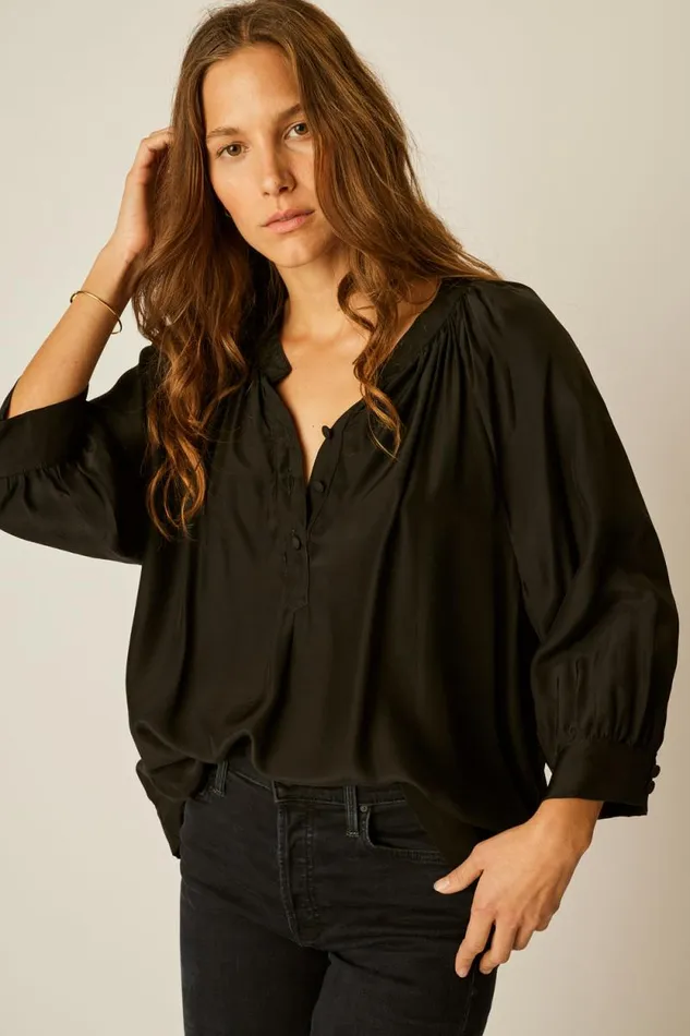 Tops Shop Natalie Martin REMY TOP Black Silk