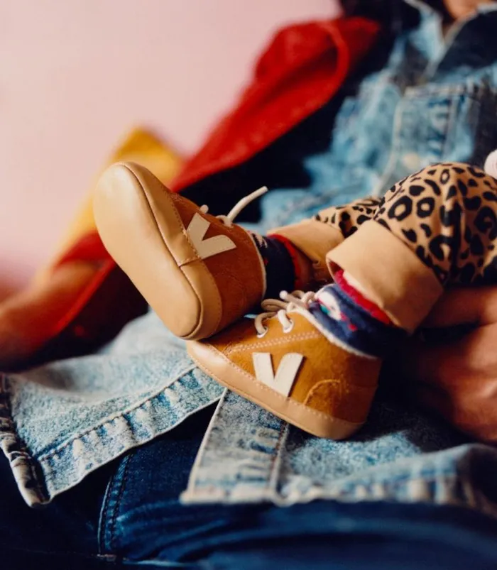 VEJA Baby Kids BABY FURED SUEDE CAMEL PIERRE