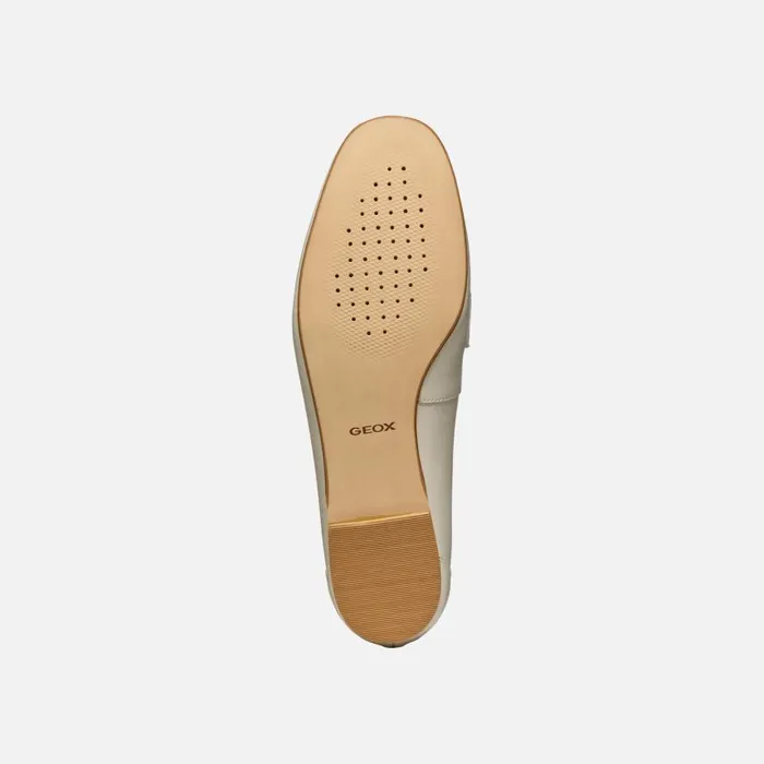 Woman Geox Loafers LLIZIA WOMAN Papyrus Leather Loafers Papyrus