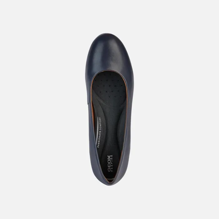 Woman Geox Pumps ELEANA Women039s Navy Medium Heel Pumps Geox Navy