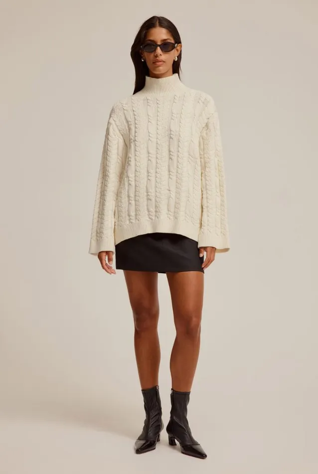 Woman Venroy Sweaters Cable Knit Funnel Neck Sweater