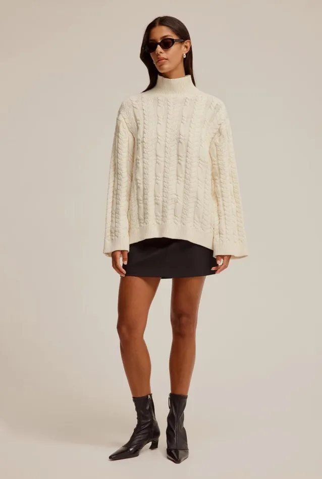 Woman Venroy Sweaters Cable Knit Funnel Neck Sweater