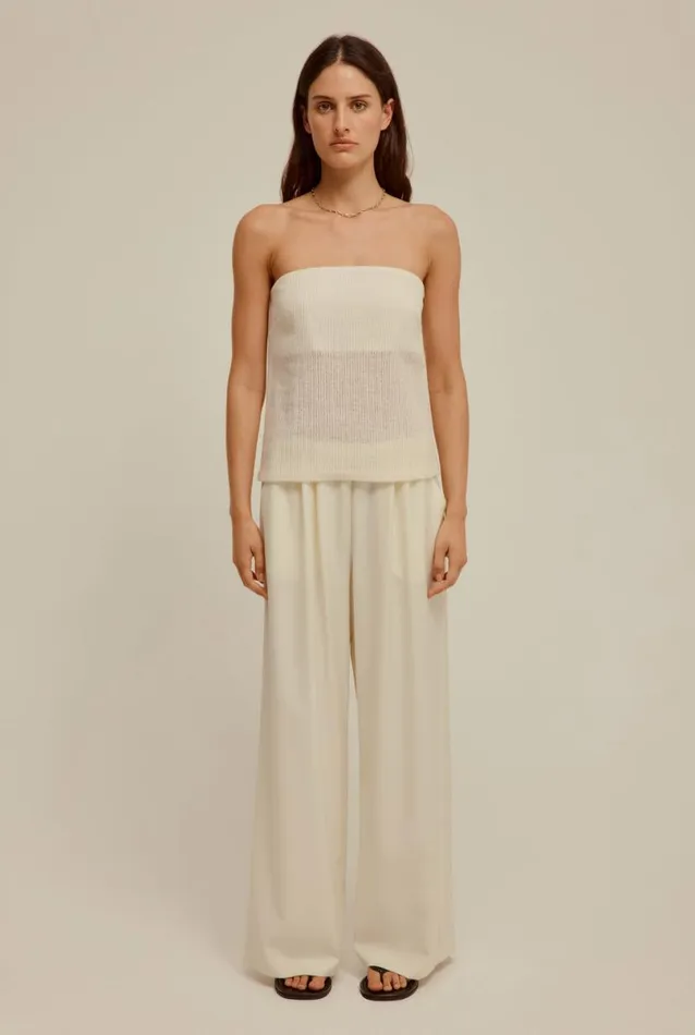 Woman Venroy Tops Strapless Open Weave Column Top