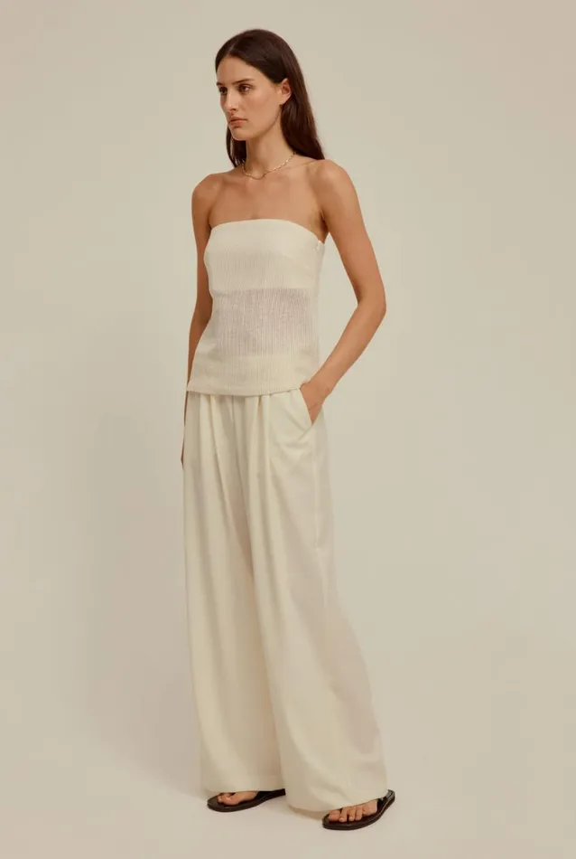 Woman Venroy Tops Strapless Open Weave Column Top