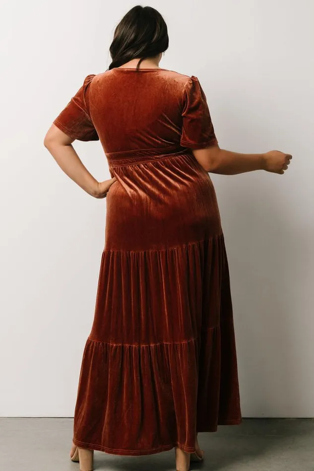 Women Artemis Velvet Maxi Dress Dark Spice Baltic Born The Guest Edit Women Artemis Velvet Maxi Dress Dark Spice Baltic Born The Guest Edit