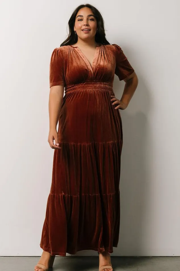 Women Artemis Velvet Maxi Dress Dark Spice Baltic Born The Guest Edit Women Artemis Velvet Maxi Dress Dark Spice Baltic Born The Guest Edit